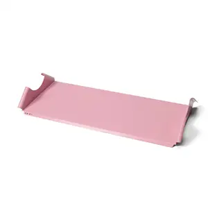 Pink hylde med moderne design og buede kanter, velegnet til TV-brug.