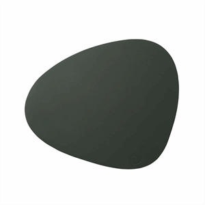 Image of LindDNA - Dækkeserviet - Table Mat Curve - Softbuck Dark Green - 37x44 cm