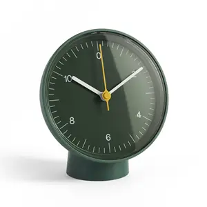 HAY - Bordur - Table Clock - Grøn - H: 14 cm