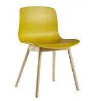 Hay - about a chair AAC12 (sæbebehandlet eg/mustard)