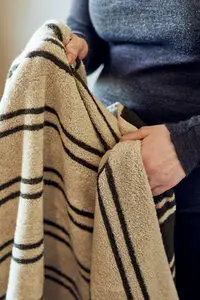 Andersen Furniture - Andersen Håndklæde - B70xL140 - Beige/Grøn