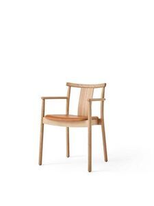 Audo Copenhagen - Merkur, Dining Chair w/Armrest, Natural Oak Base, Natural Oak Backrest And Armrest, Upholstered Seat PC1L, EU/US - CAL117 Foam, 0250 (Cognac), Dakar, Dakar, Nevotex