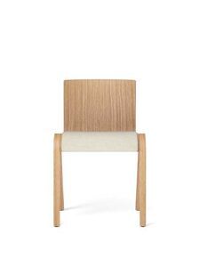 Audo Copenhagen - Ready, Dining Chair, Oak Base, Upholstered Seat, PC2T, Natural Oak, EU/US - CAL117 Foam, 0200 (Beige), Hallingdal, Hallingdal, Kvadrat