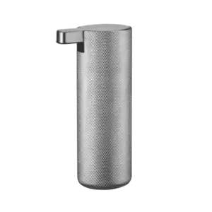 Cylindrisk, tekstureret sæbedispenser i rustfrit stål med kort tud og flad top, stilfuldt design.