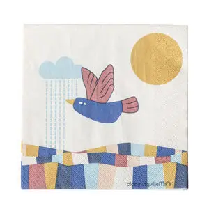 Farverig serviet med en fugl, sky, sol og bølgemønster i baggrunden.