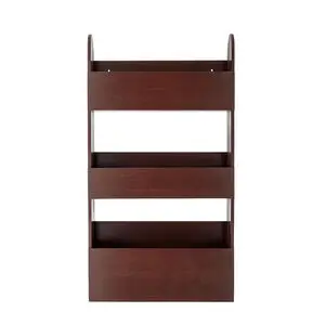 Mørkerødbrun væghylde med tre rektangulære hylder og afrundede sider foroven.