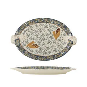 Oval serveringsbakke med blå/guld blomsterdesign og fuglemotiver.