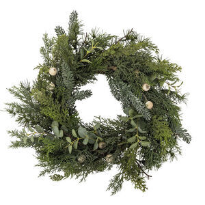 Dekorativ krans af kunstige grønne grene og blade med små bær, tæt og fyldig i udseende.