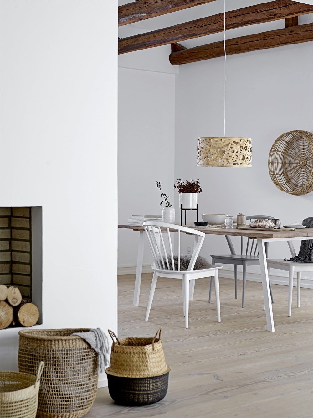 Bloomingville spisebord i eg fri fragt Indretningstips til stue