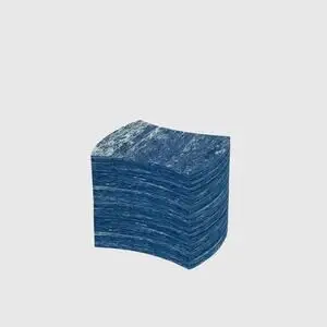 Bølgeformet, kubisk struktur med mørkeblå marmoreret overflade og let buet top.