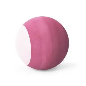 Kugleformet genstand i rosa med hvid sektion på den ene side, designet til leg og bevægelse.