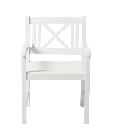 Hvid mahognistol med ryglæn og armlæn, poleret finish, klassisk design.