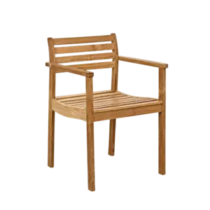 Træstol med lamel-sæde og ryglæn, lige armlæn og fire ben. Mål: B56 x D53 x H79 cm.