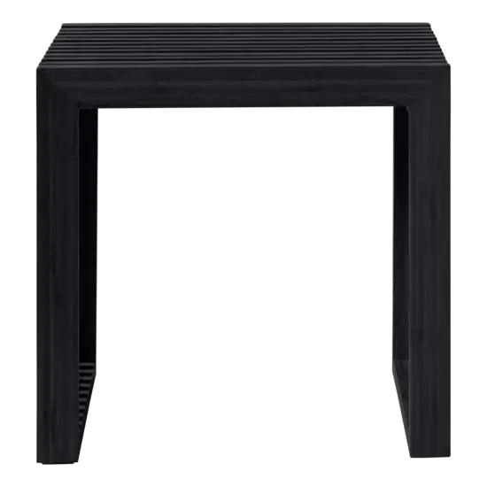 Sort, rektangulær skammel med ribbet overflade og skarpe kanter i moderne design.