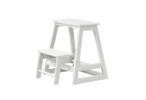 Hvid to-trins stige med enkel, robust design og støttebøjler for stabilitet.