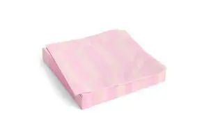 Stak af kvadratiske servietter i lyserød med rosa striber, mønster af striber i forskellige nuancer.