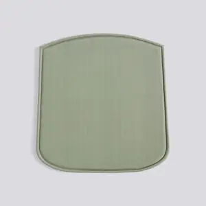 Grønt sædepad med buet topkant og lige sider, designet af Hay til Deville.