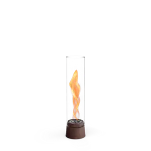 Cylindrisk pejs med gennemsigtigt glas og synlig flamme, oxide rød base.