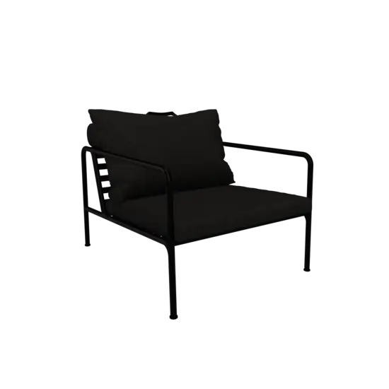 Sort Houe AVON stol med enkle linjer og sorte hynder, stel i minimalistisk design.