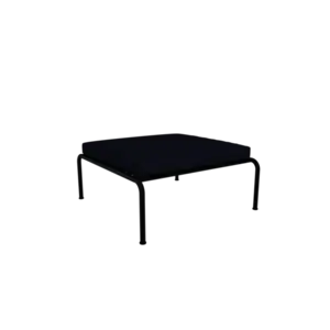 Firkantet ottoman med indigo pude og sort metalstel.