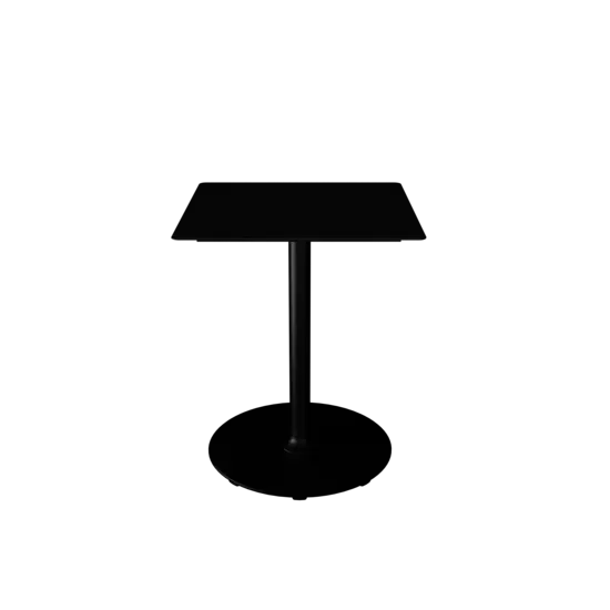 Sort cafébord med rund fod og kvadratisk plade, minimalistisk design.