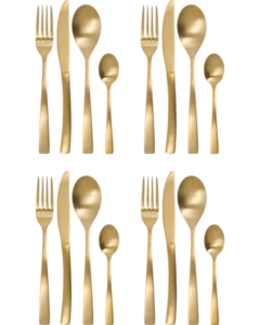 Gyldent bestiksæt med knive, gafler, spiseskeer og teskeer i fire ens grupper.