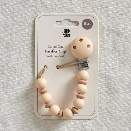 Suttekæde med pastelperler og metalclips på karton, egnet fra fødsel (0M+).
