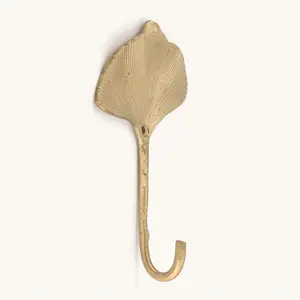 Doing Goods - Knage - Flora Ginko Hook - Messing