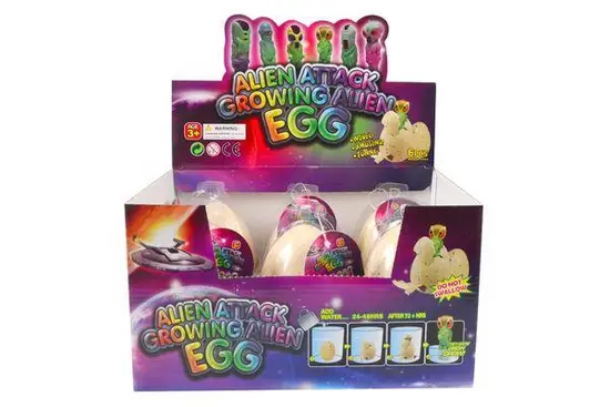 Displayboks med "Alien Attack Growing Egg", æg klækkes i vand. For børn 3+.