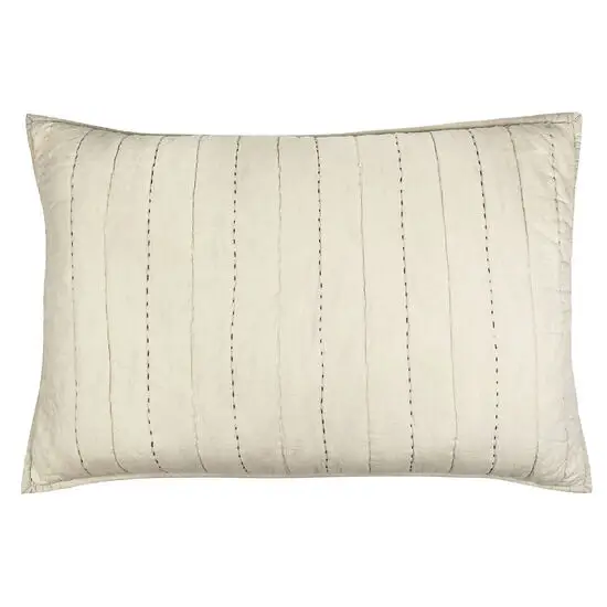 Moudhome - SENSES quiltet beige pudebetræk - 50x70 cm
