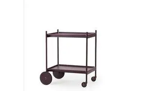 Bourgognefarvet trolley med to hylder og fire hjul, to store og to små.
