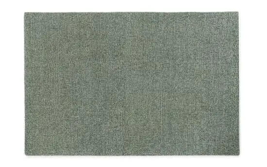 Rektangulært tæppe med vævet struktur i offwhite og mørkegrønne nuancer, 200x300 cm.