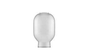 Ovalformet, gennemsigtig glasskærm med glat overflade fra Normann Copenhagen Amp Table Lamp.
