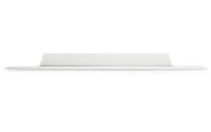 Minimalistisk hylde med flad overflade, lille bagpanel, riller og afrundede kanter.