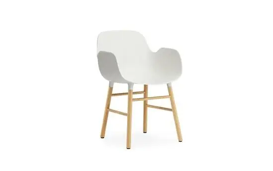 Normann Copenhagen - Form Armchair Oak