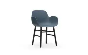 Normann Copenhagen - Form Armchair - Blå m. sorte ben i eg
