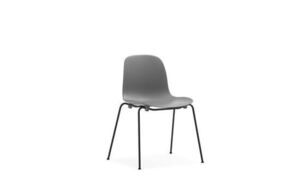 Normann Copenhagen - Form Chair Stacking - Grå m. sorte ben