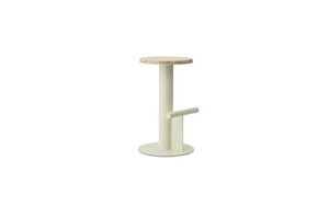 Rundt sæde og base i lys farve, minimalistisk design, fodstøtte, moderne stil.