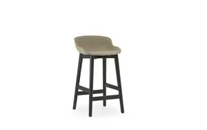 Normann Copenhagen - Hyg Barstool 65 cm Front Upholstery Sand & Black Oak