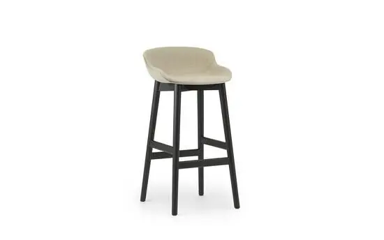 Normann Copenhagen - Hyg Barstool 75 cm Full Upholstery Black Oak