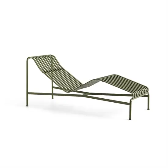 Minimalist olivengrøn solseng med rørformet stel og afstand mellem sæde og ryg.