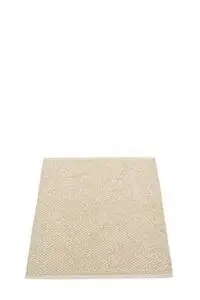 Rektangulært tæppe i lys beige med synlig tekstur. Mål: 70x90 cm.