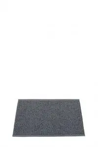 Rektangulær måtte i granitgrå med tekstureret overflade på neutral baggrund.