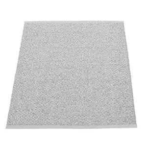 Pappelina - SVEA Grey Metallic - 70x90cm