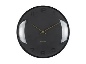 Sort vægur med kuppelformet glas, hævede tal, guldfarvede visere og "KARLSSON" på skiven.