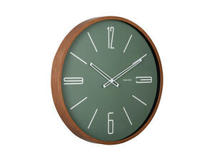 Rund vægur med junglegrøn skive, hvide markører og træramme. Tallet 12, 3, 6, 9 i moderne stil.