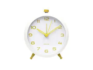 Rund hvid urskive med citrongule tal og visere. To små gule ben understøtter uret.