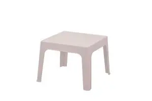 Kvadratisk bord med glatte kanter, skrånende ben og minimalistisk design i varm grå farve.