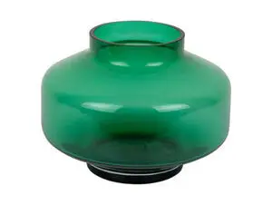 Grøn vase med bred, afrundet krop og smal hals, egnet til dekoration.
