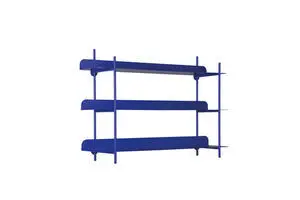 Væghylde med tre niveauer i koboltblå, enkel retrostil.